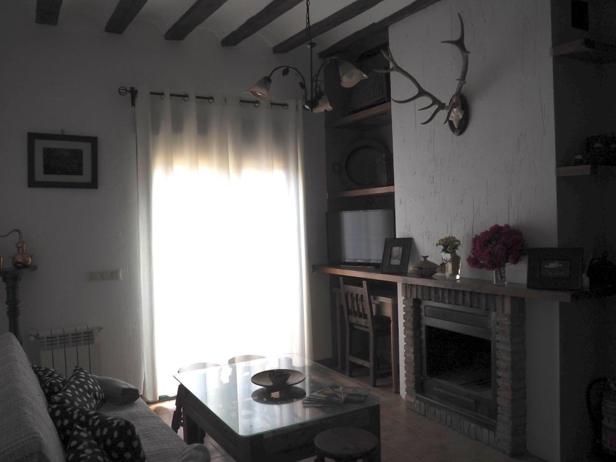 Casa De Nohales Guest House ภายนอก รูปภาพ