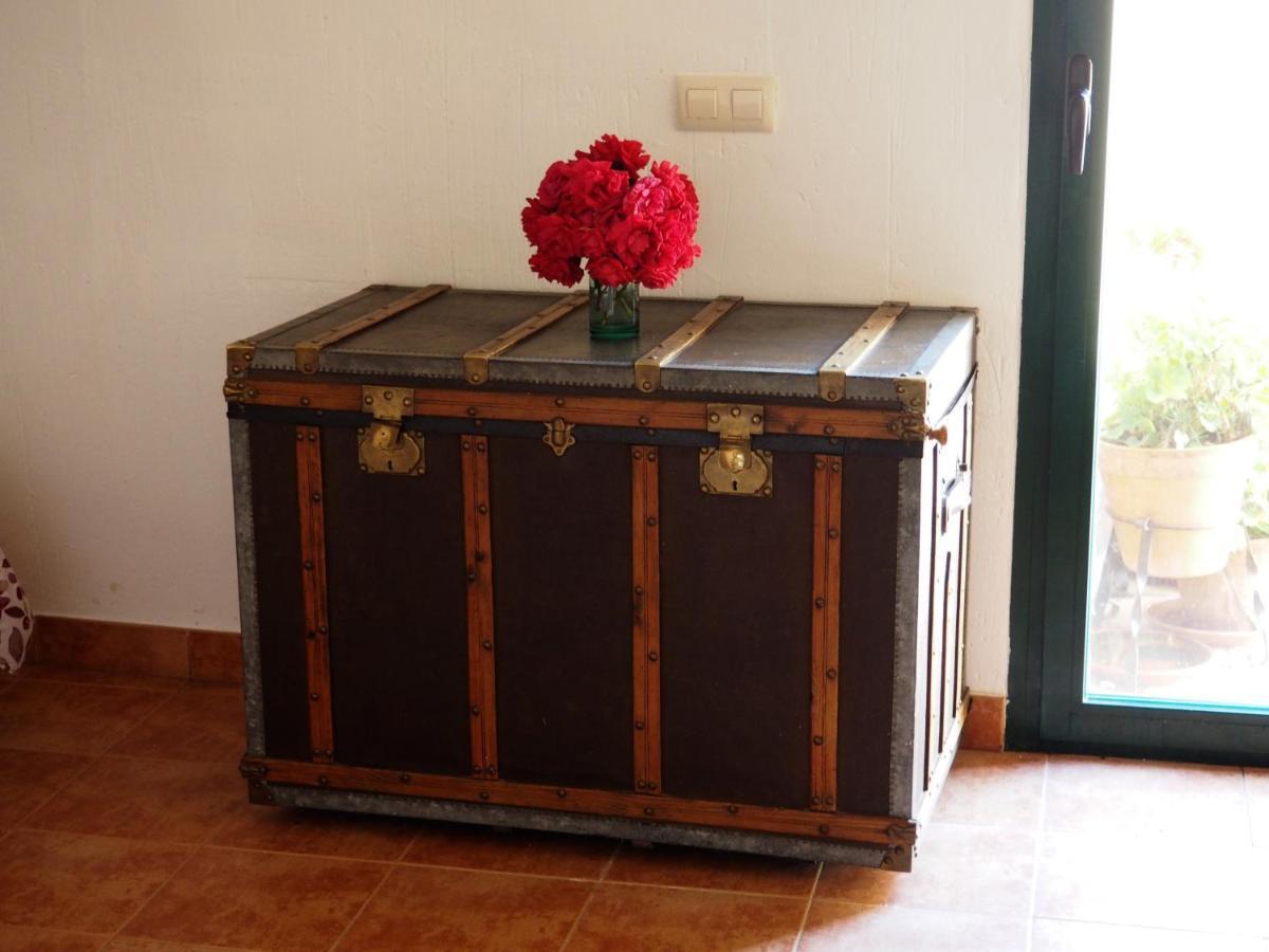 Casa De Nohales Guest House ภายนอก รูปภาพ