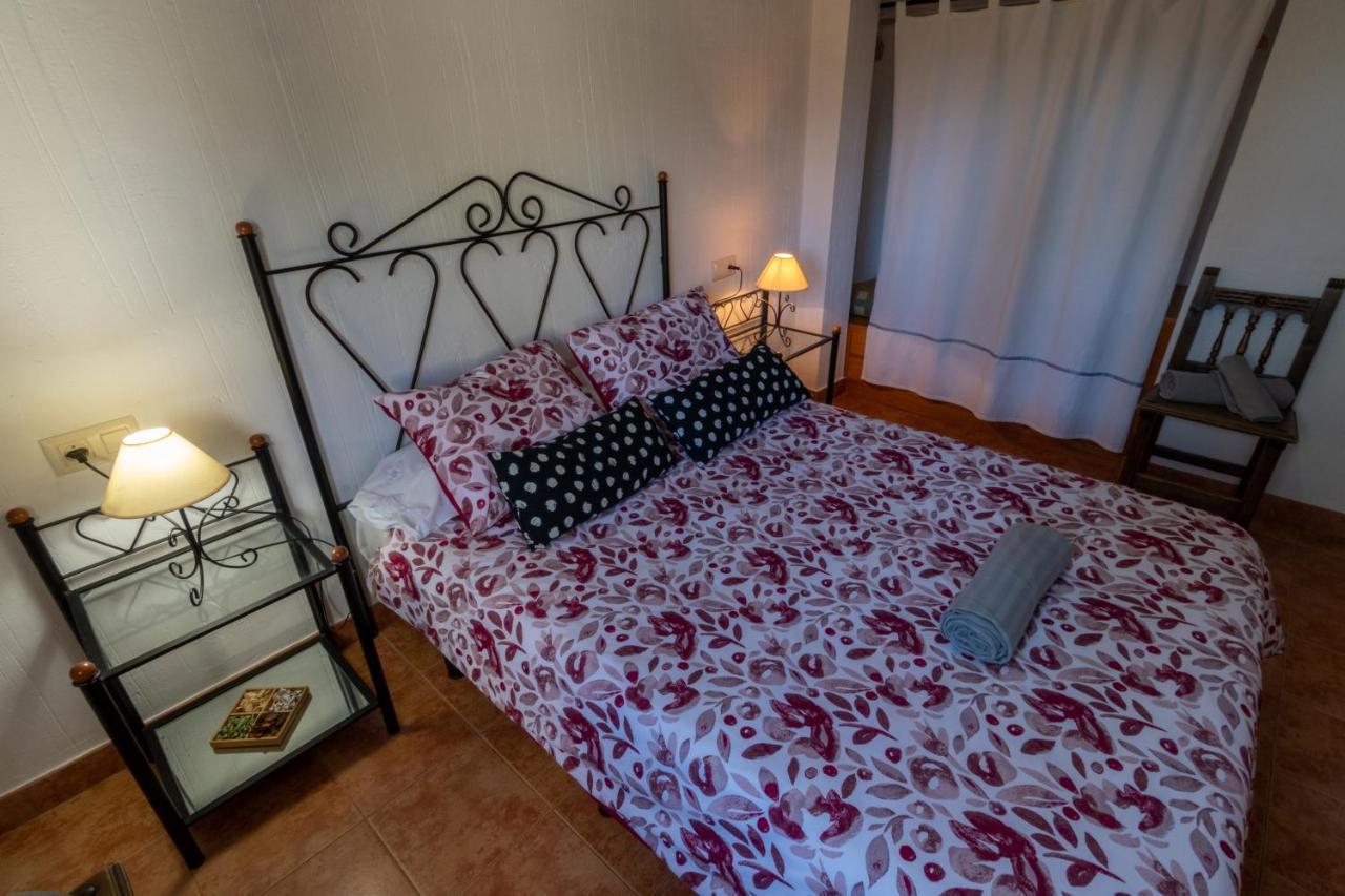 Casa De Nohales Guest House ภายนอก รูปภาพ