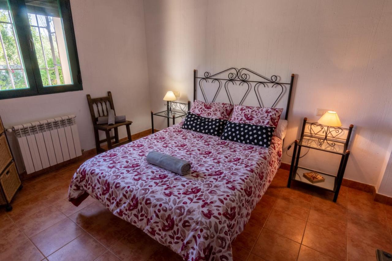 Casa De Nohales Guest House ภายนอก รูปภาพ