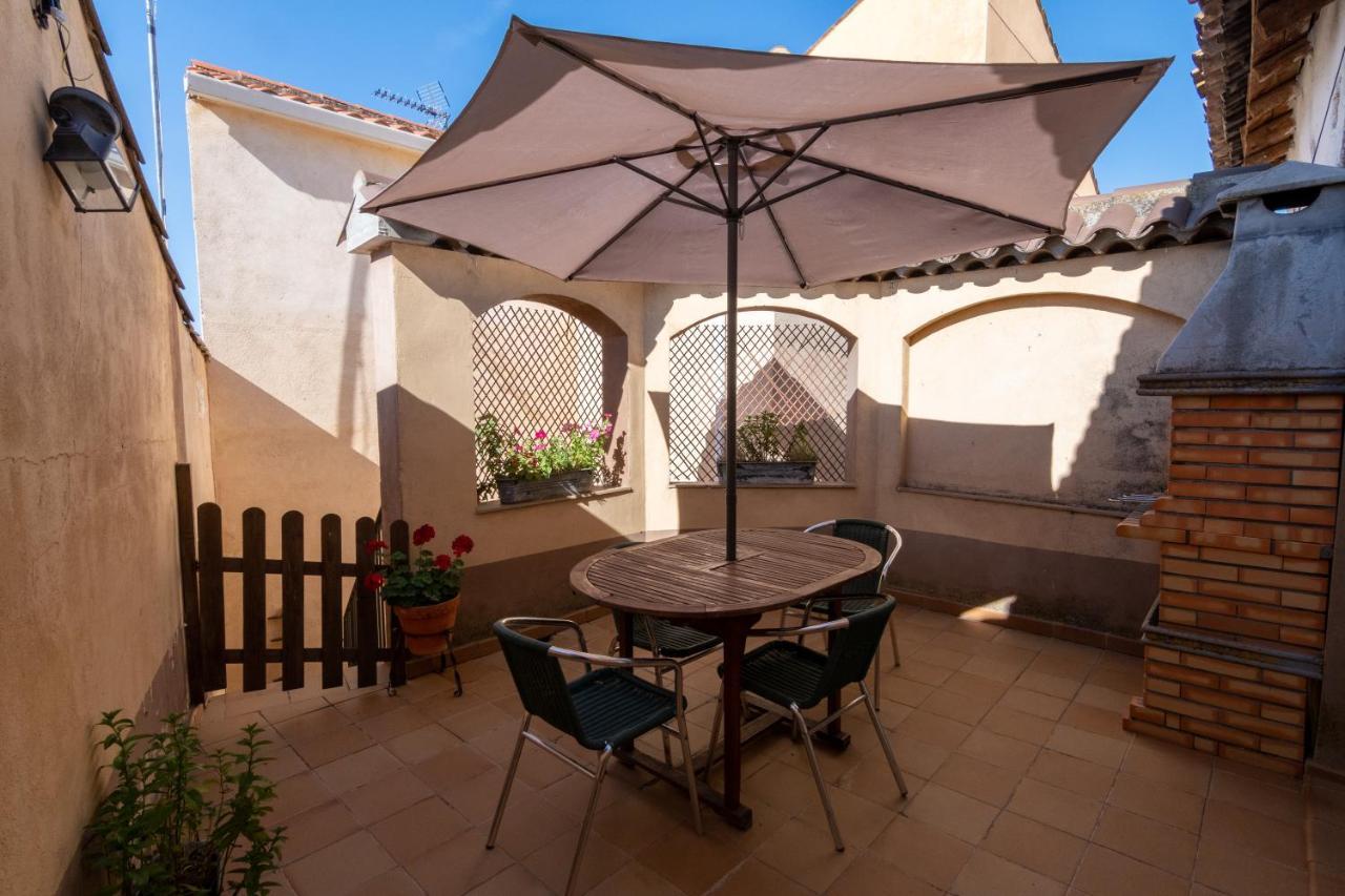 Casa De Nohales Guest House ภายนอก รูปภาพ